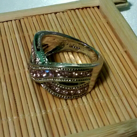 Pink sapphire ring .925 Silver ring stamped 925 - Picture 3 of 3